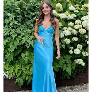 V- neck blue beaded back tie back A line dress